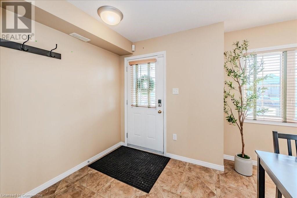 50 Howe Drive Unit# 21a, Kitchener, Ontario  N2E 0A3 - Photo 4 - 40737144