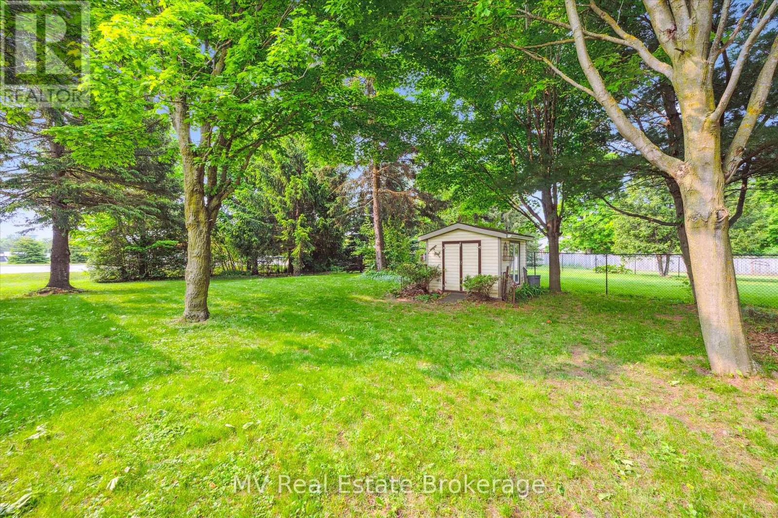 524 Walker Street, Centre Wellington, Ontario  N1M 3J1 - Photo 40 - X12194268