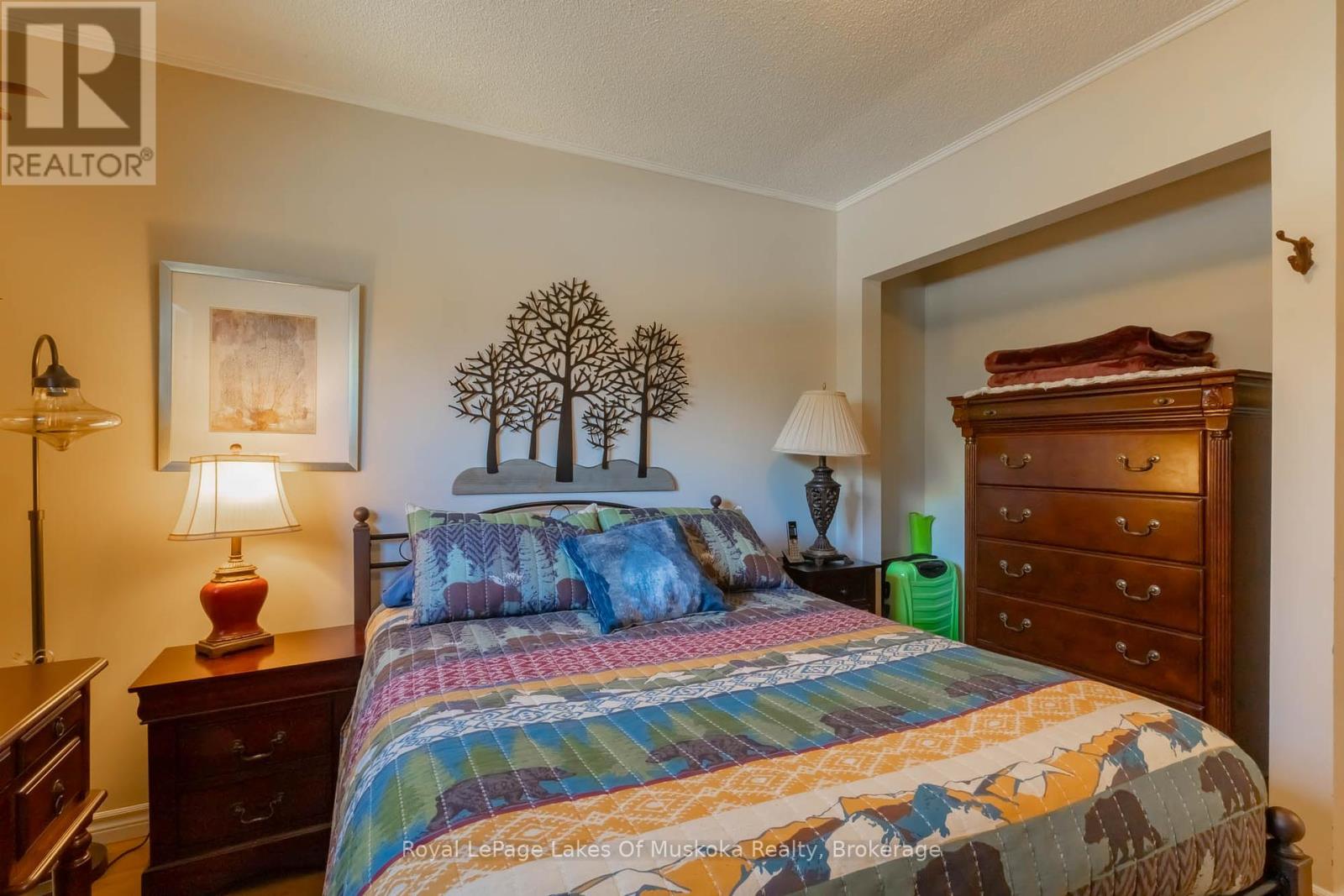 11 Meadow Park Drive, Huntsville, Ontario  P1H 1G2 - Photo 16 - X12194308