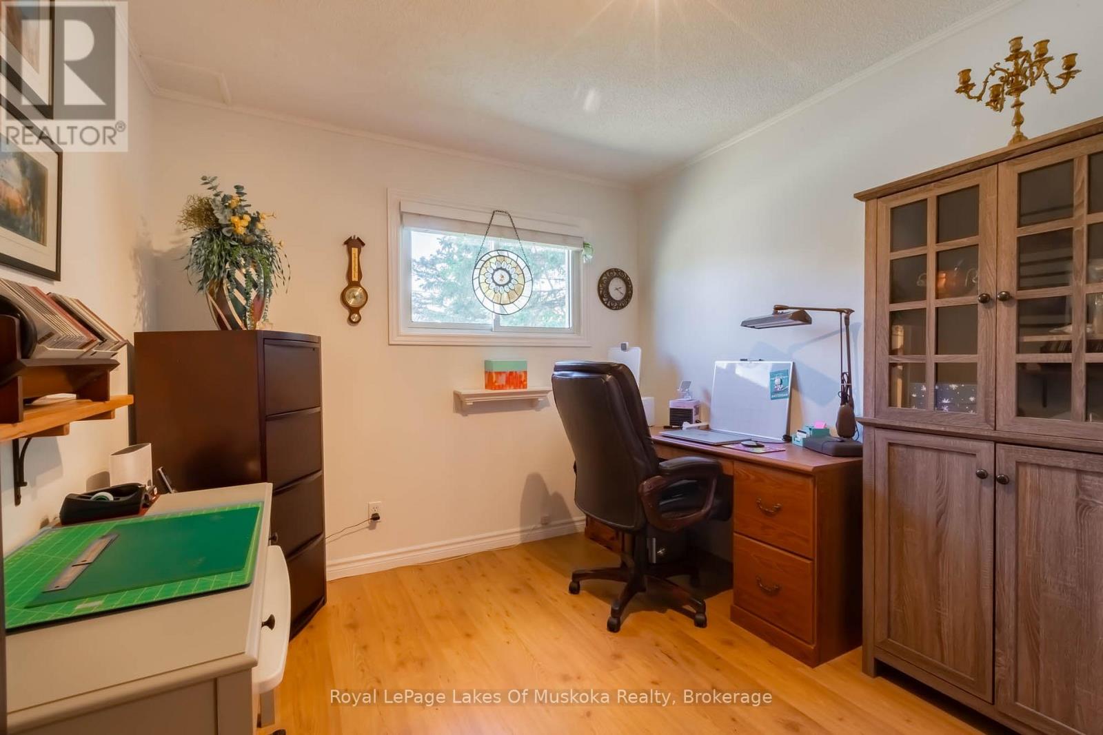 11 Meadow Park Drive, Huntsville, Ontario  P1H 1G2 - Photo 22 - X12194308