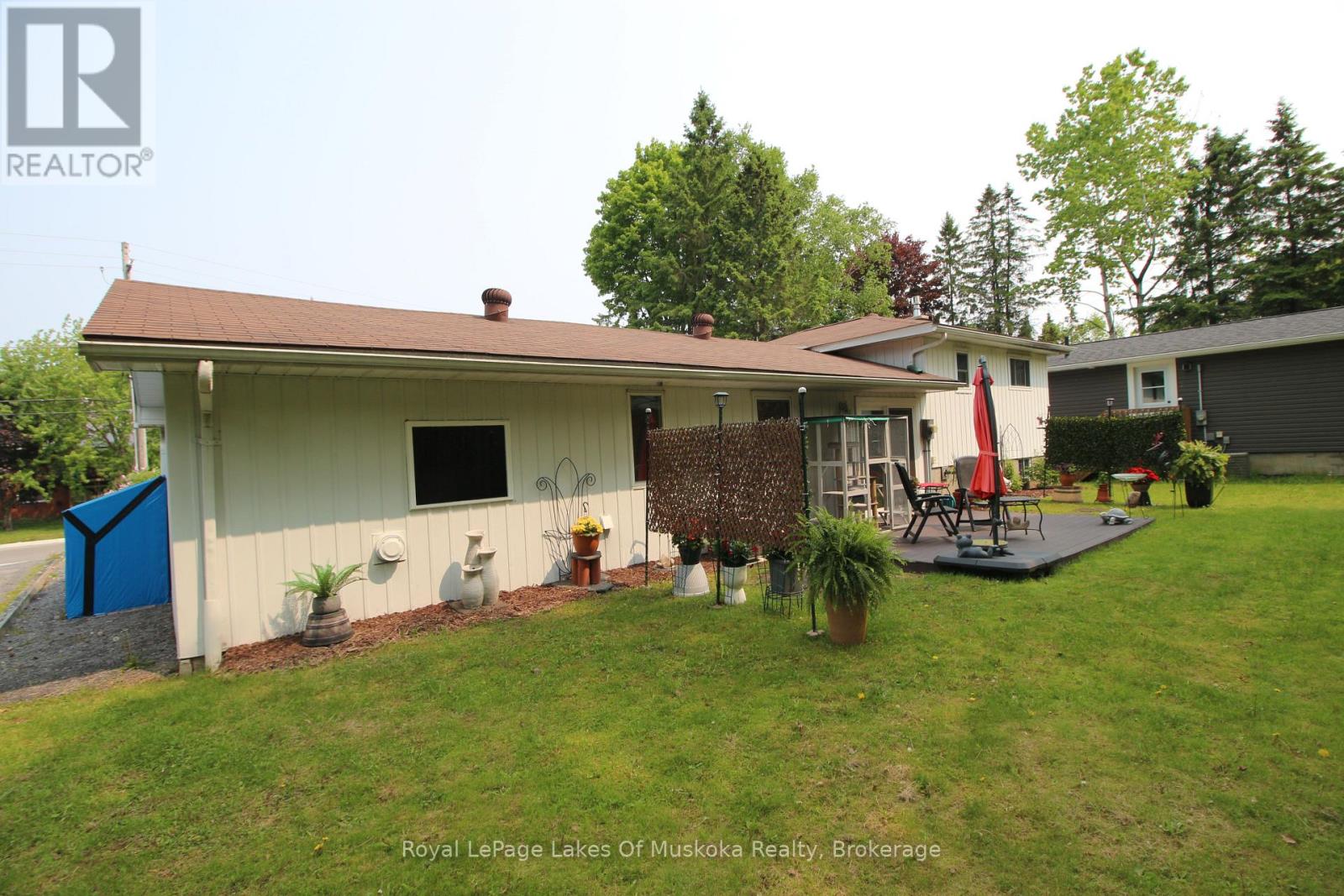 11 Meadow Park Drive, Huntsville, Ontario  P1H 1G2 - Photo 26 - X12194308