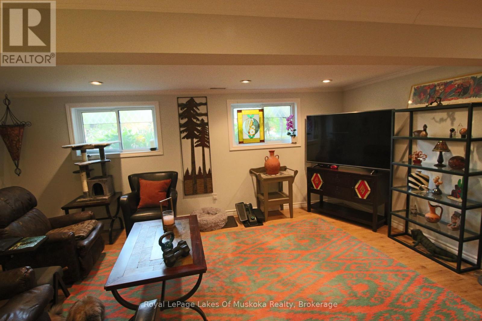 11 Meadow Park Drive, Huntsville, Ontario  P1H 1G2 - Photo 30 - X12194308