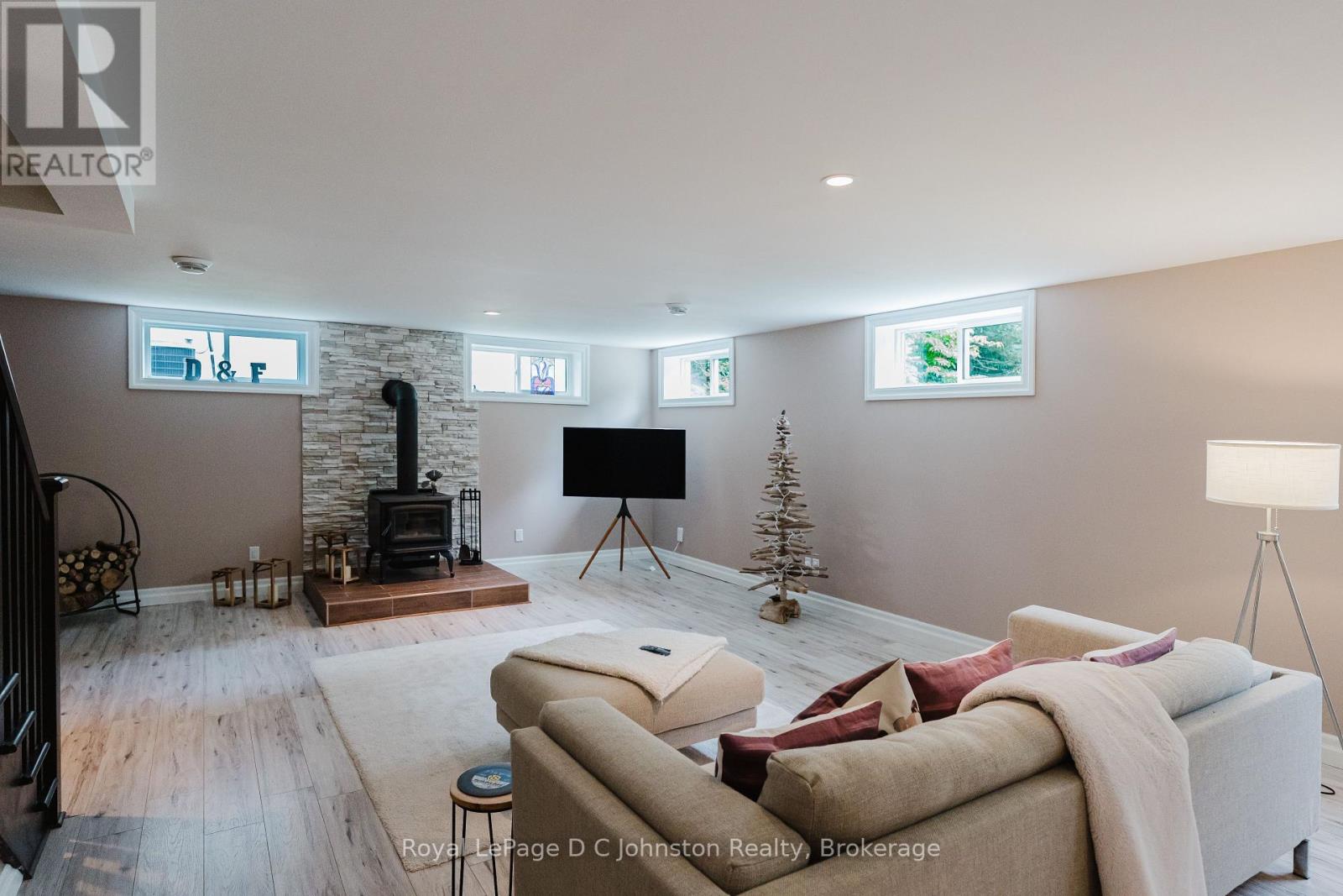 32 Pegasus Trails, Saugeen Shores, Ontario  N0H 2C6 - Photo 34 - X12194316