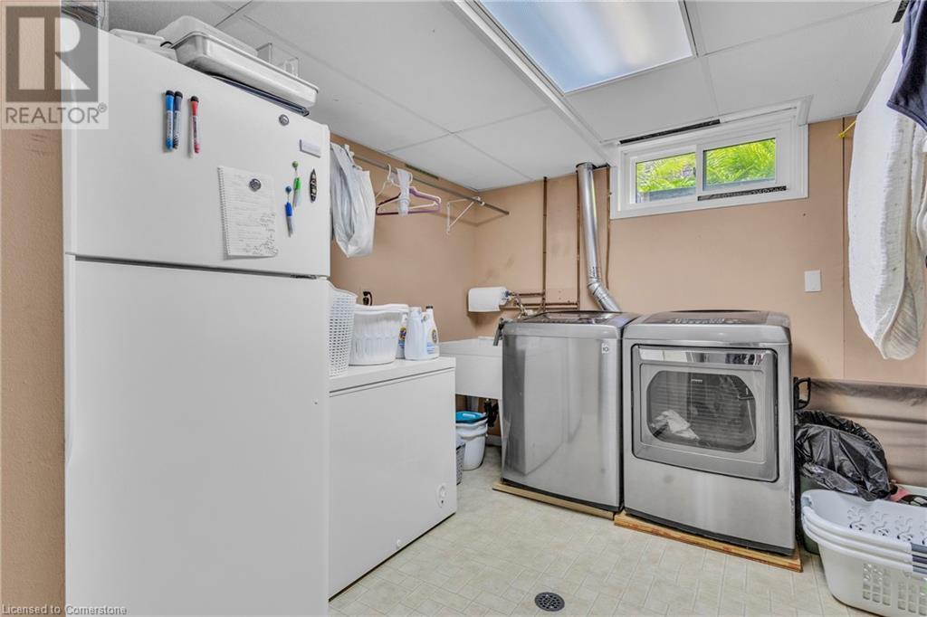 34 Daimler Drive, Kitchener, Ontario  N2A 3W2 - Photo 47 - 40737164