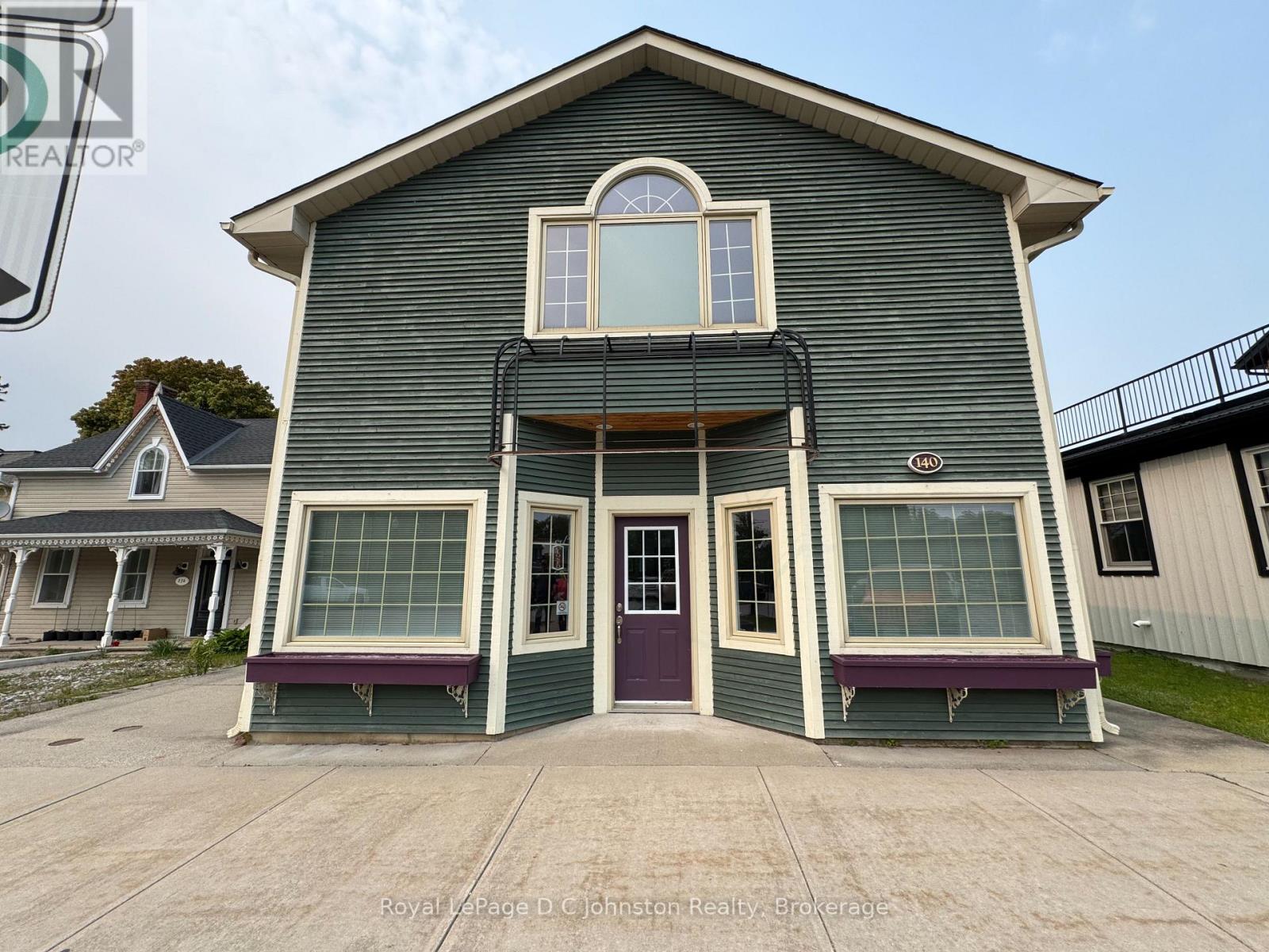 140 High Street, Saugeen Shores, Ontario  N0H 2L0 - Photo 3 - X12194396