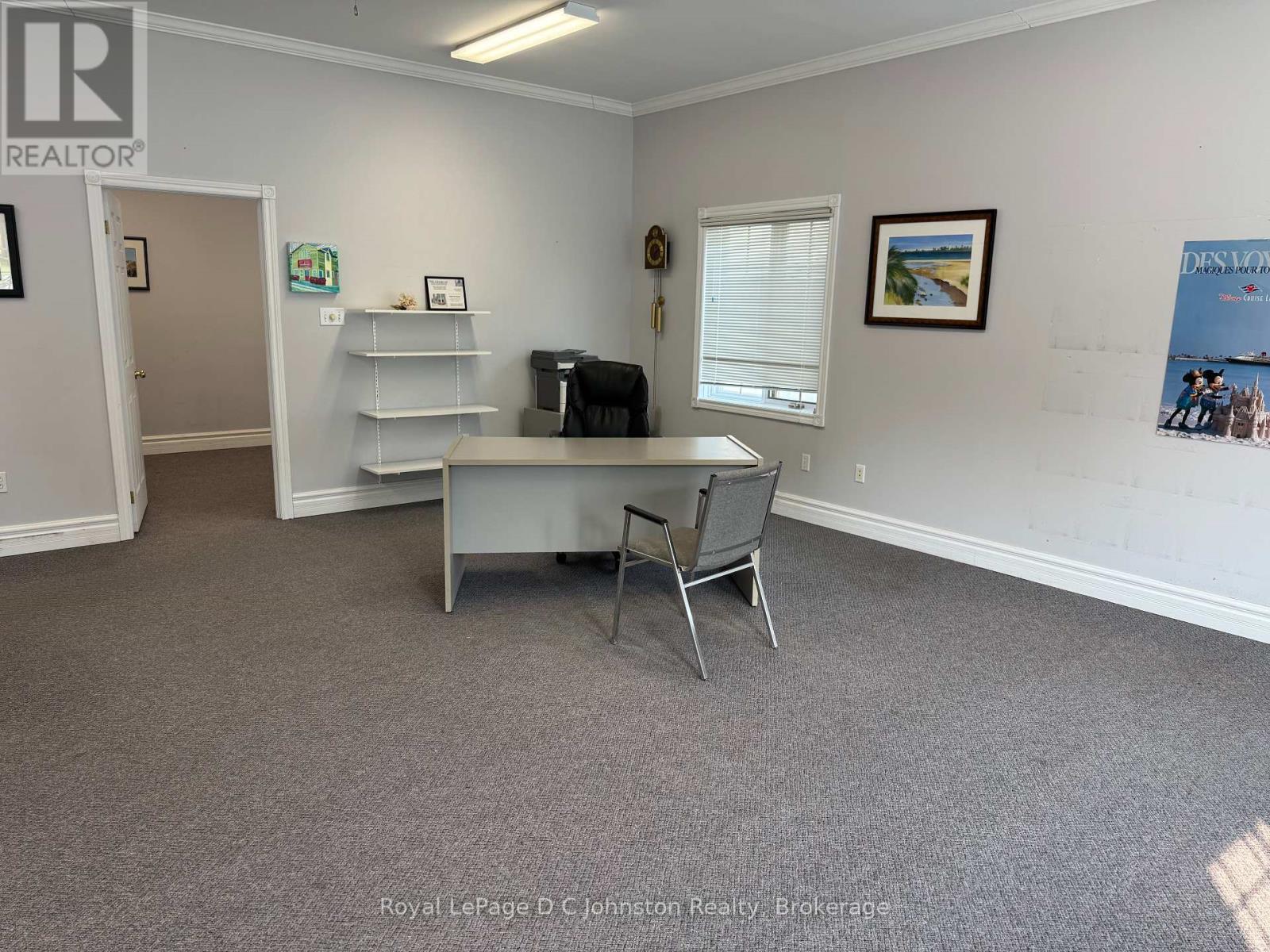 140 High Street, Saugeen Shores, Ontario  N0H 2L0 - Photo 6 - X12194396