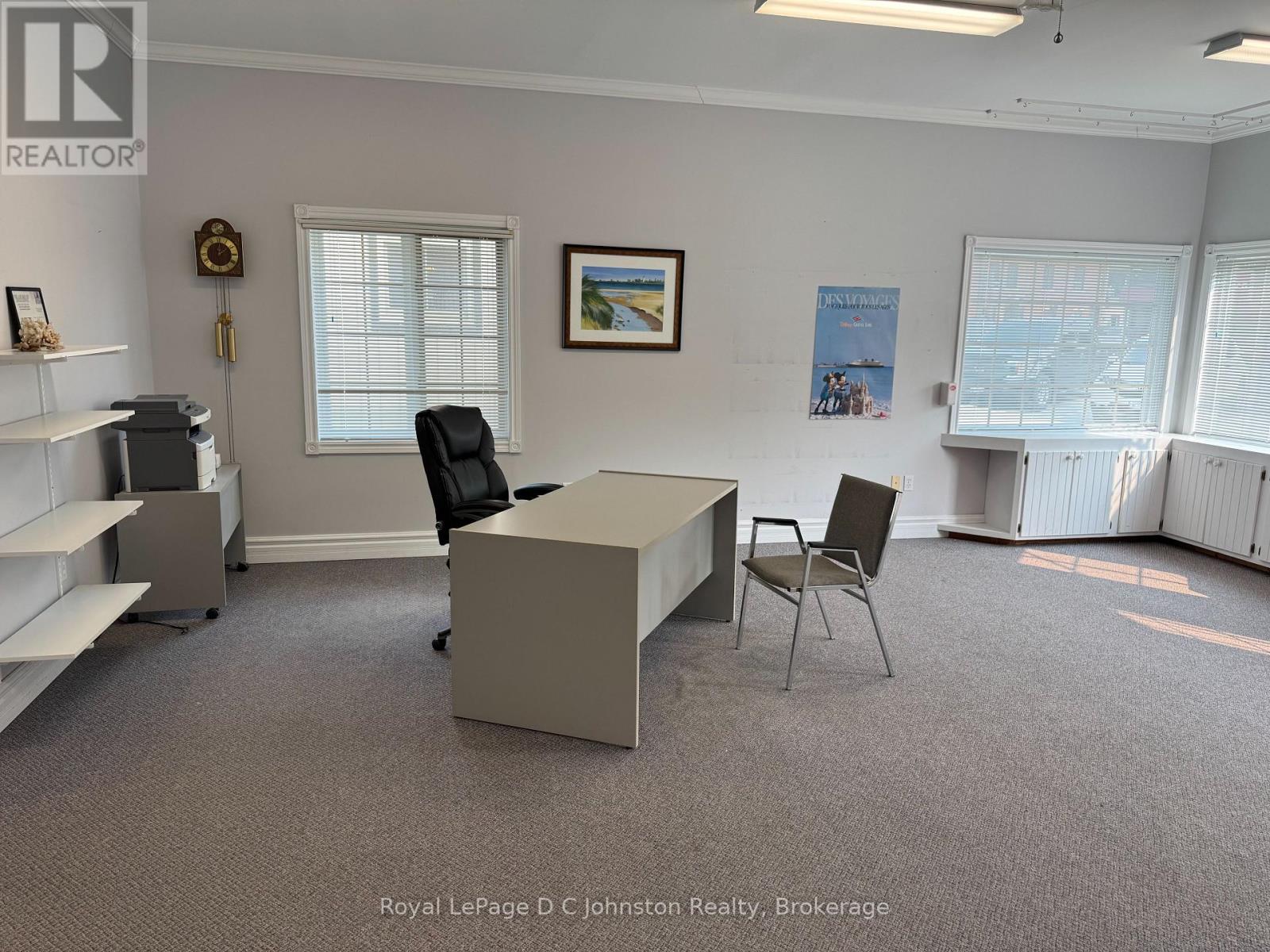140 High Street, Saugeen Shores, Ontario  N0H 2L0 - Photo 8 - X12194396