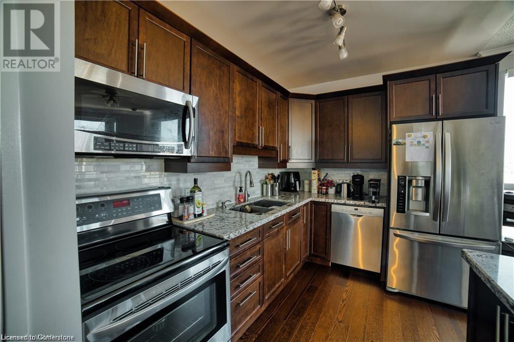255 Keats Way Unit# 702, Waterloo, Ontario  N2L 6N6 - Photo 9 - 40735854