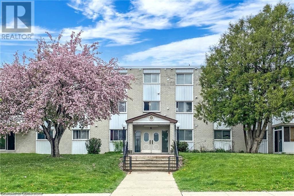 6 Walton Avenue Unit# 310, Kitchener, Ontario  N2C 2B5 - Photo 1 - 40736247