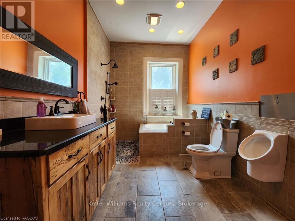 484 Carlisle Street, Saugeen Shores, Ontario  N0H 2L0 - Photo 20 - X12194456