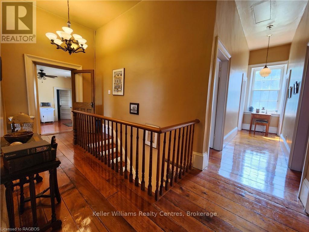 484 Carlisle Street, Saugeen Shores, Ontario  N0H 2L0 - Photo 35 - X12194456