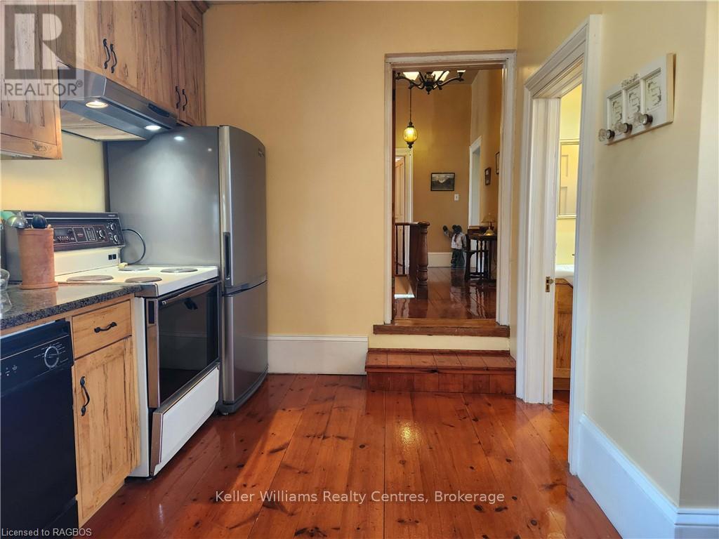 484 Carlisle Street, Saugeen Shores, Ontario  N0H 2L0 - Photo 39 - X12194456