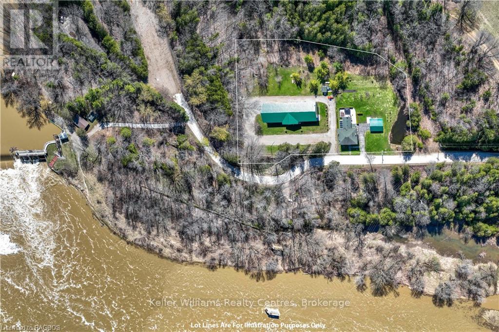 484 Carlisle Street, Saugeen Shores, Ontario  N0H 2L0 - Photo 4 - X12194456
