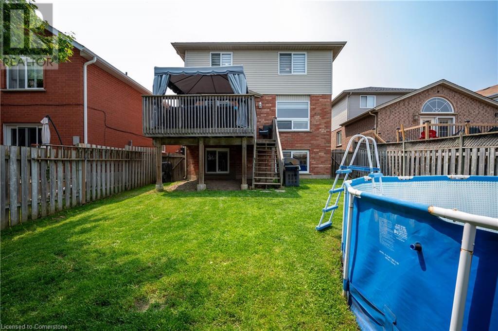 10 Queen Charlotte Crescent, Kitchener, Ontario  N2E 3N5 - Photo 39 - 40735644