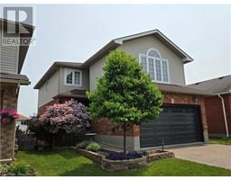 10 QUEEN CHARLOTTE Crescent, Kitchener, Ontario