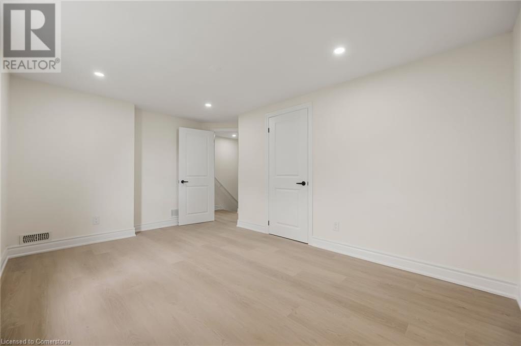 15 Mccain Street, Port Colborne, Ontario  L3K 3P7 - Photo 35 - 40736798