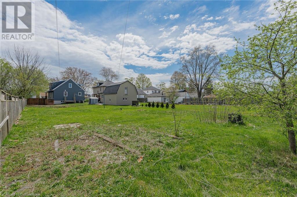 15 Mccain Street, Port Colborne, Ontario  L3K 3P7 - Photo 37 - 40736798