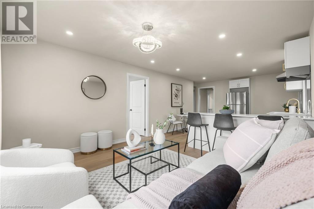 15 Mccain Street, Port Colborne, Ontario  L3K 3P7 - Photo 6 - 40736798