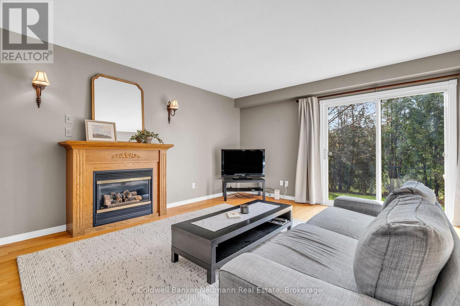38 Carroll Crescent, Guelph, Ontario  N1G 5B5 - Photo 10 - X12195044