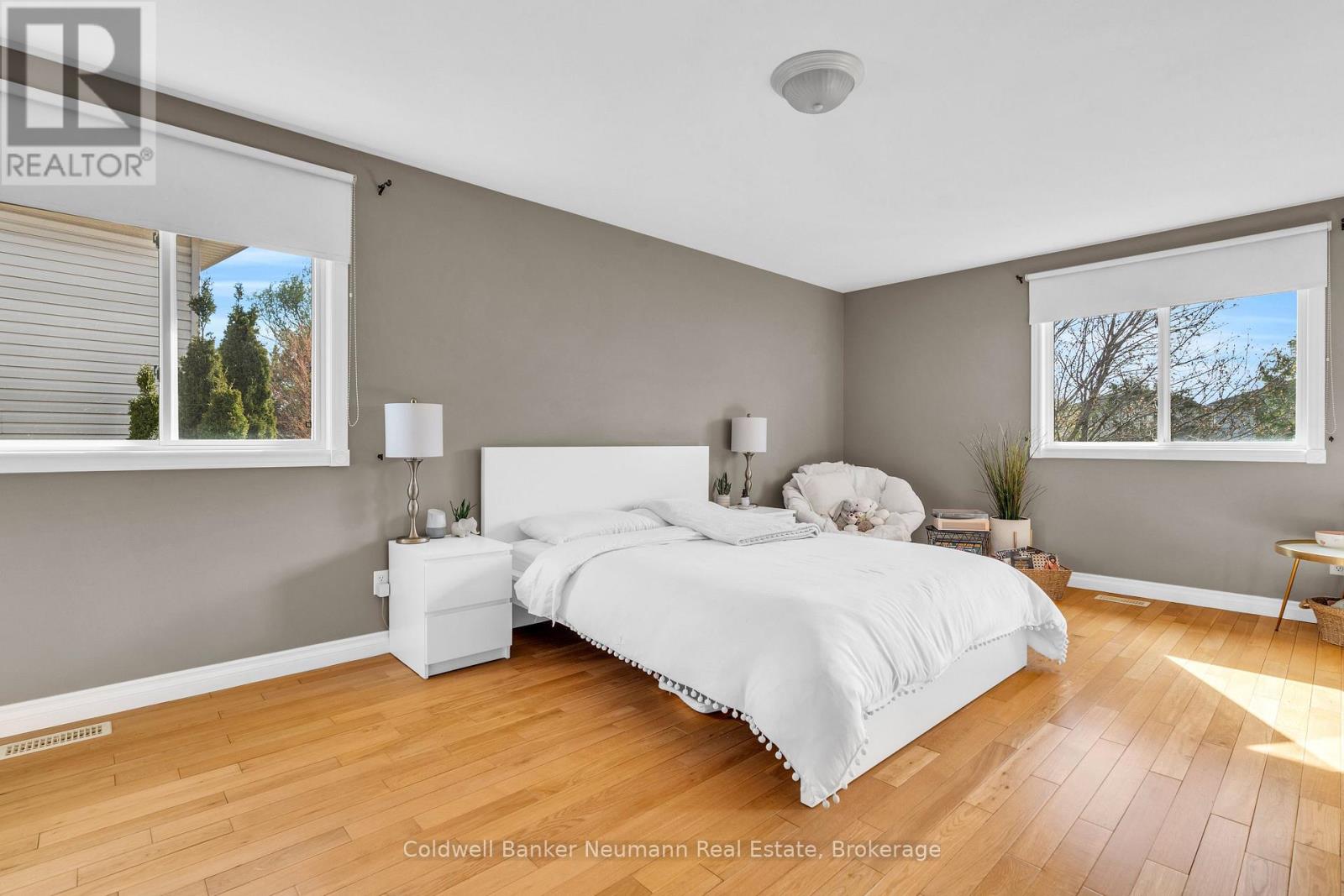 38 Carroll Crescent, Guelph, Ontario  N1G 5B5 - Photo 17 - X12195044