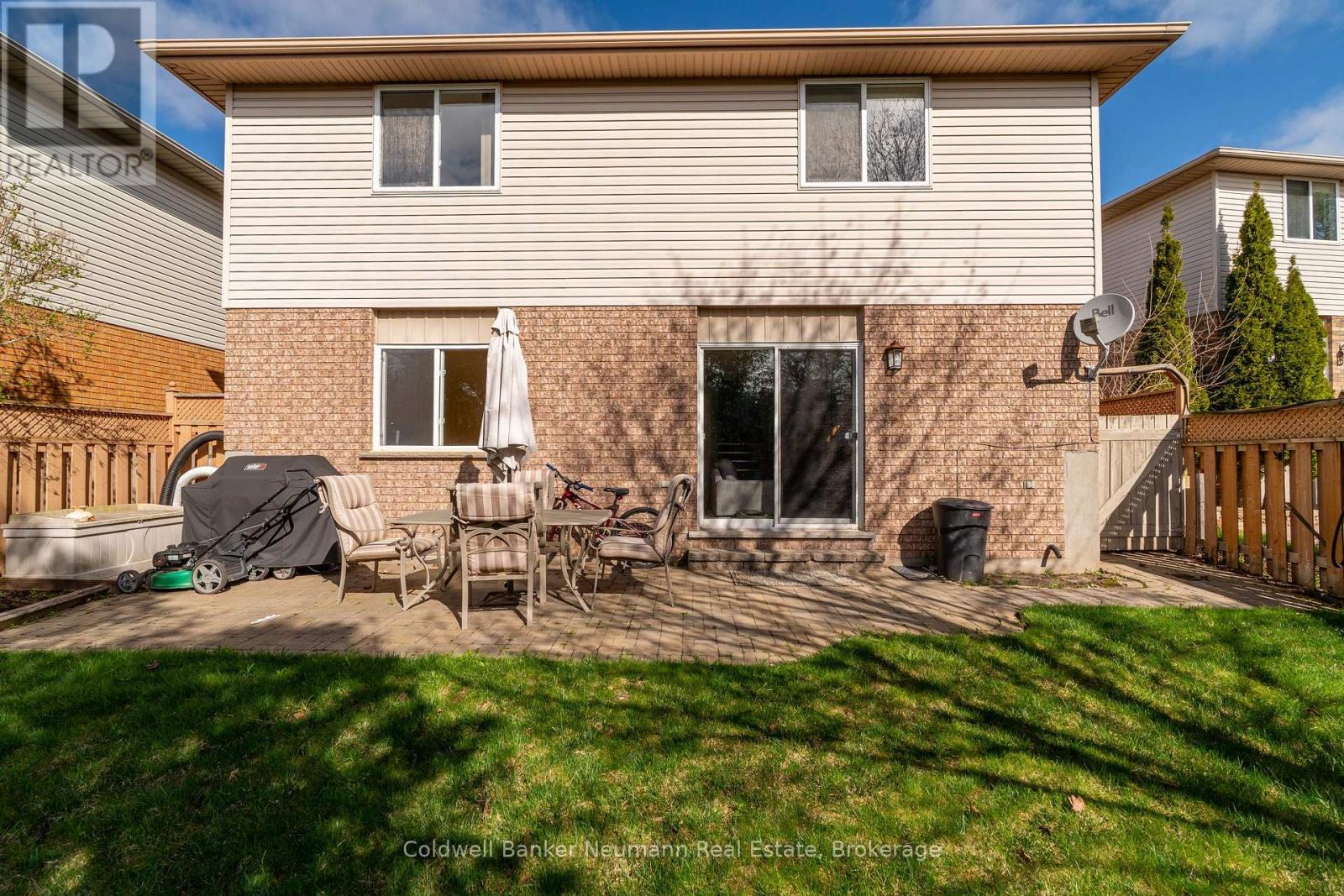 38 Carroll Crescent, Guelph, Ontario  N1G 5B5 - Photo 26 - X12195044