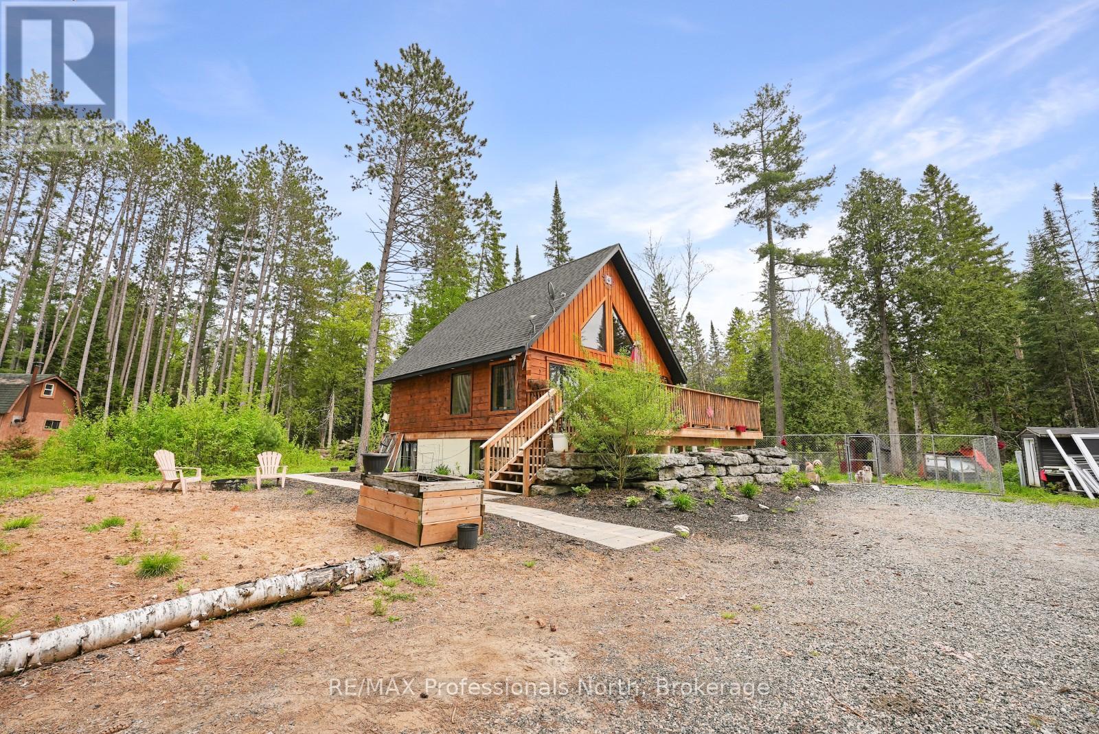 1392 Carroll Road, Dysart Et Al, Ontario  K0M 1S0 - Photo 37 - X12195067