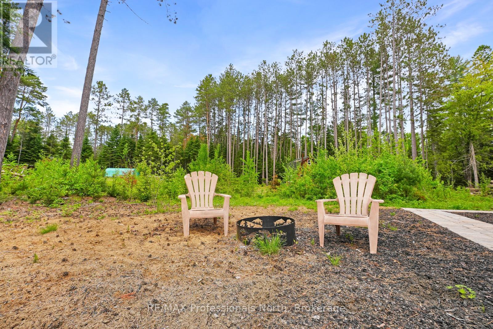 1392 Carroll Road, Dysart Et Al, Ontario  K0M 1S0 - Photo 39 - X12195067