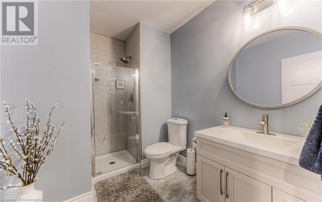 7 Ashley Court, Kitchener, Ontario  N2E 2Z6 - Photo 25 - 40737099