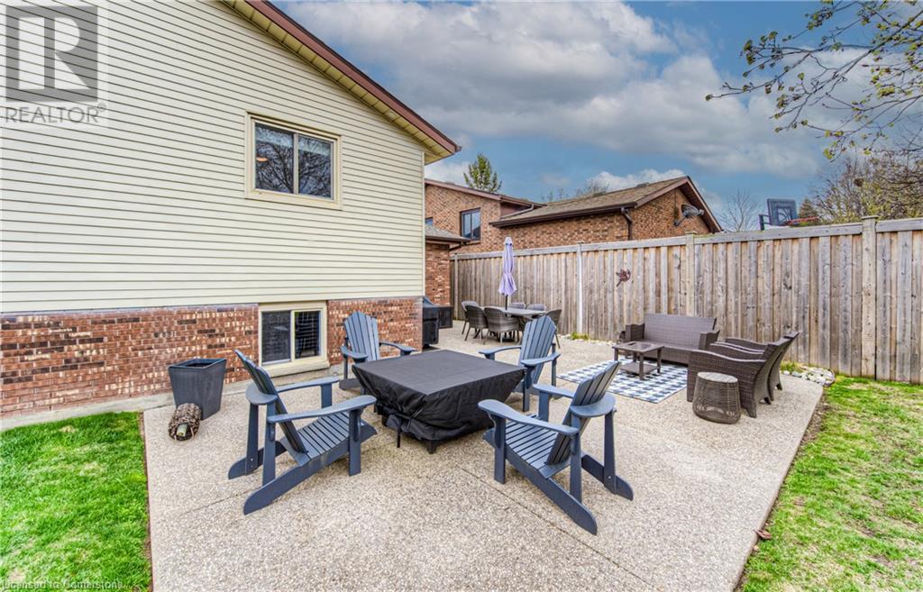 7 Ashley Court, Kitchener, Ontario  N2E 2Z6 - Photo 31 - 40737099