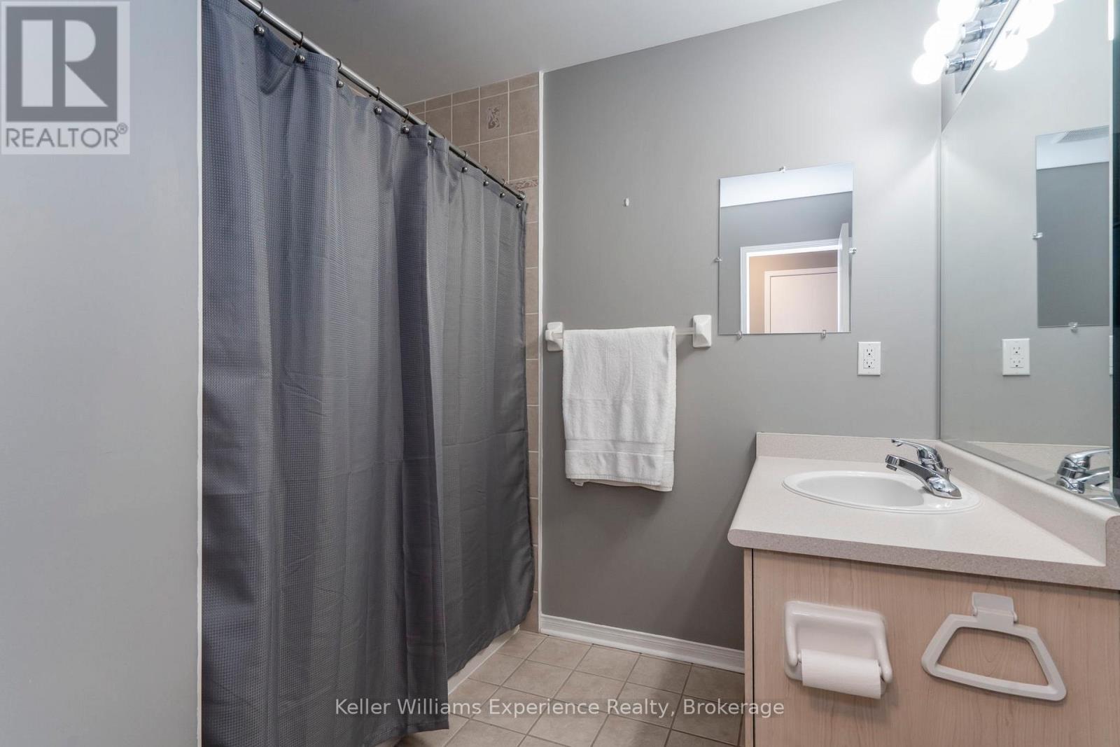 4 - 4 Beck Boulevard, Penetanguishene, Ontario  L9M 2H3 - Photo 34 - S12195148