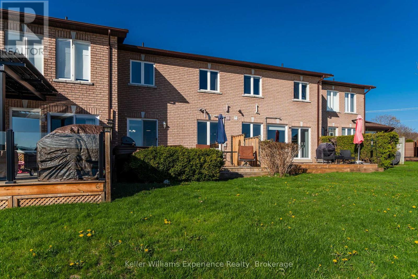 4 - 4 Beck Boulevard, Penetanguishene, Ontario  L9M 2H3 - Photo 38 - S12195148