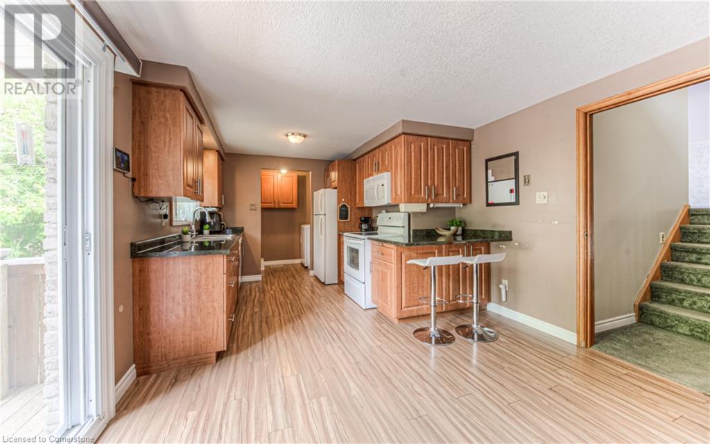 82 Roseneath Crescent, Kitchener, Ontario  N2E 1V9 - Photo 12 - 40737323