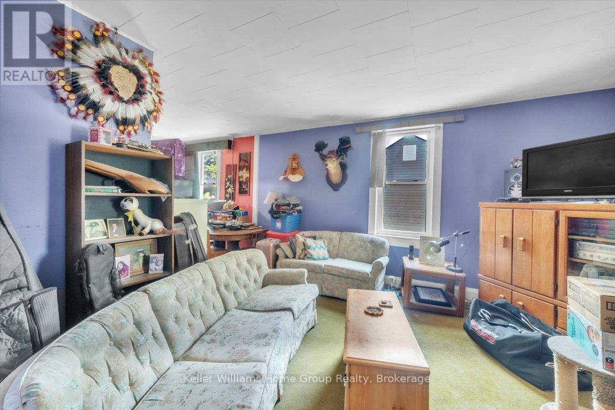 5437 Hamilton Street, Niagara Falls, Ontario  L2E 2W5 - Photo 11 - X12195174