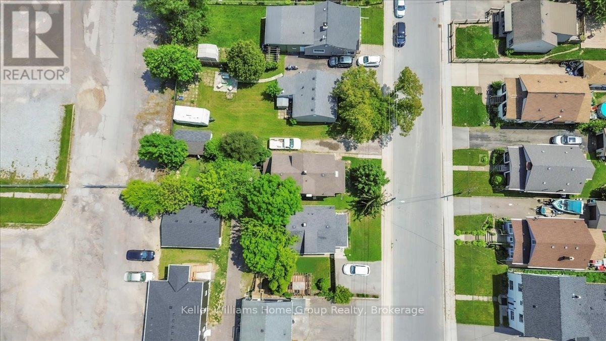5437 Hamilton Street, Niagara Falls, Ontario  L2E 2W5 - Photo 3 - X12195174