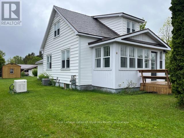 5 Main Street, Sundridge, Ontario  P0A 1Z0 - Photo 3 - X12195205