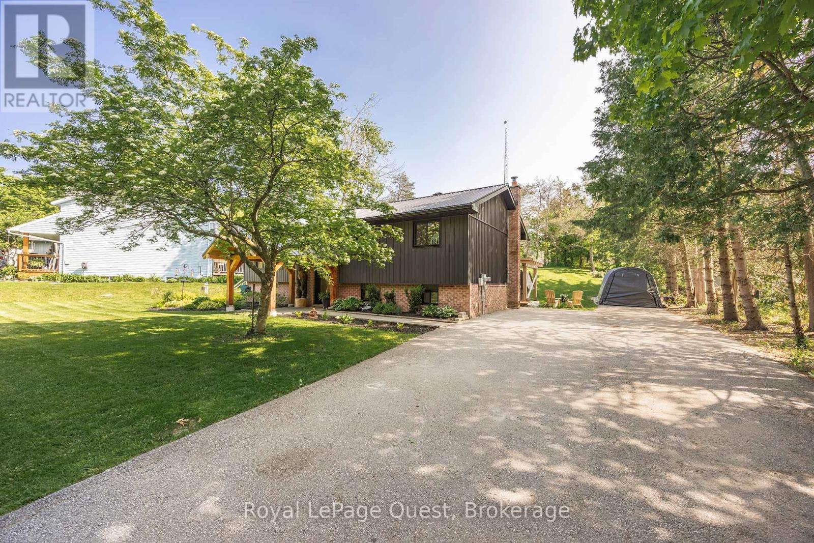 4 Cedarbrook Crescent, Oro-Medonte, Ontario  L0L 1T0 - Photo 3 - S12195256