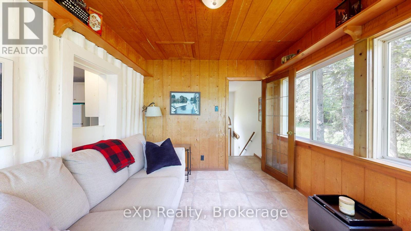 91 Farleys Road, Whitestone, Ontario  P0A 1G0 - Photo 14 - X12195304