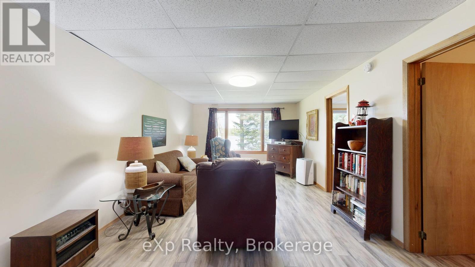 91 Farleys Road, Whitestone, Ontario  P0A 1G0 - Photo 20 - X12195304