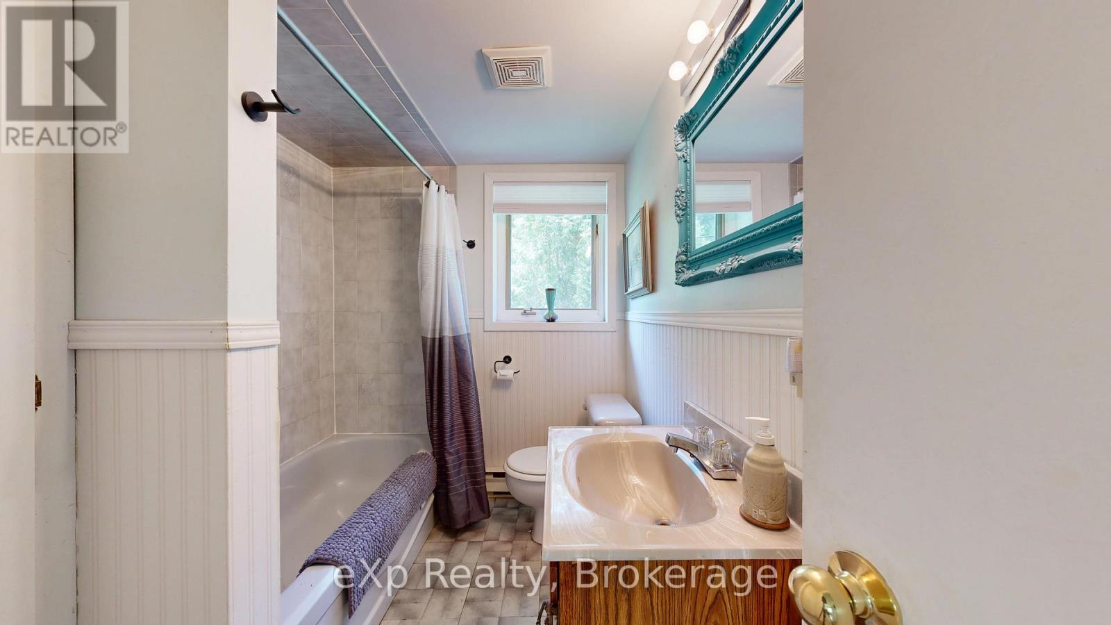 91 Farleys Road, Whitestone, Ontario  P0A 1G0 - Photo 32 - X12195304