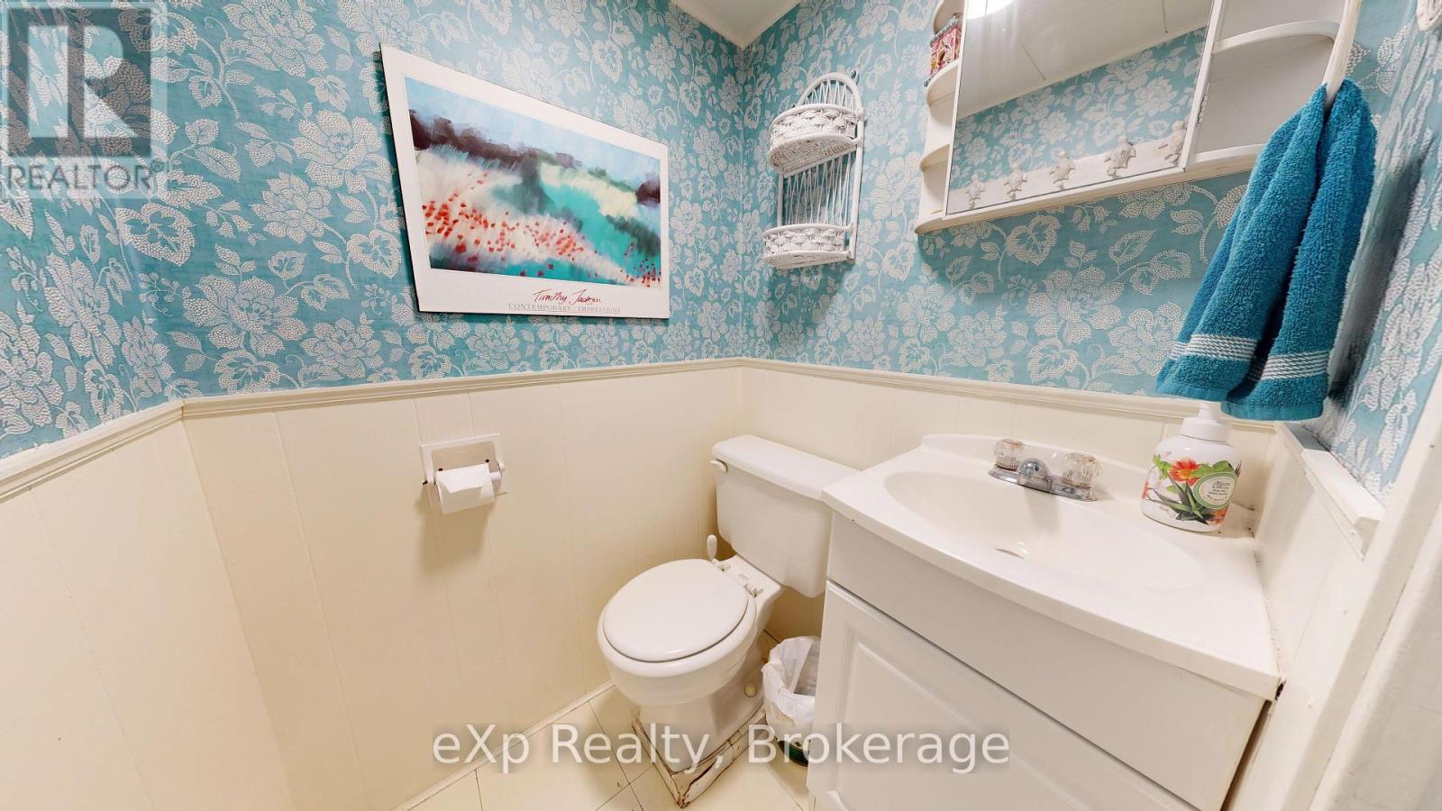 91 Farleys Road, Whitestone, Ontario  P0A 1G0 - Photo 33 - X12195304