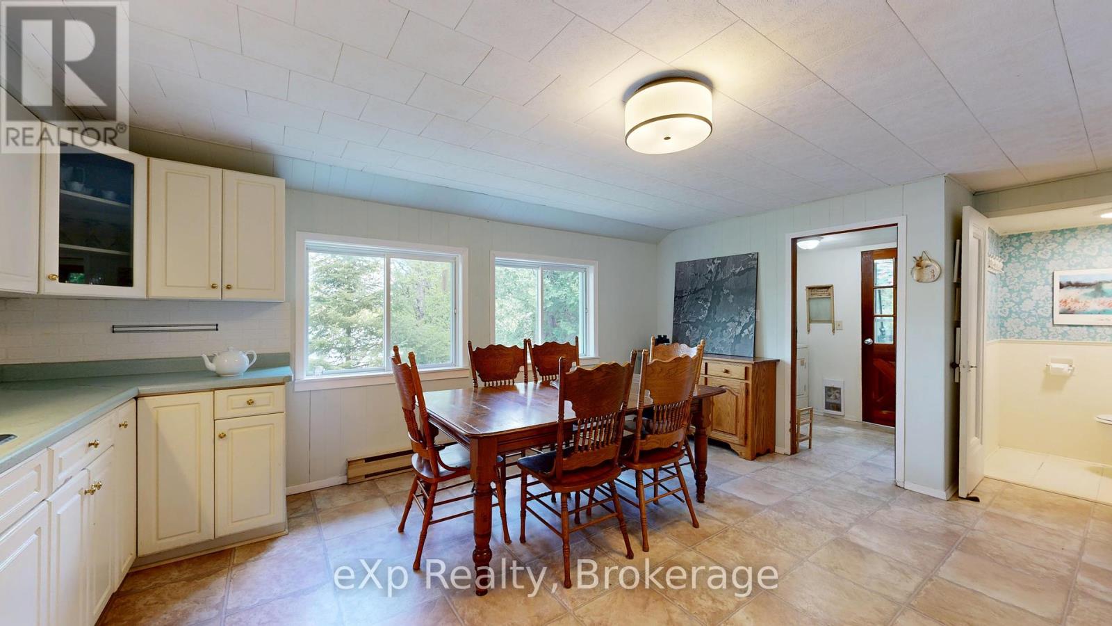 91 Farleys Road, Whitestone, Ontario  P0A 1G0 - Photo 5 - X12195304