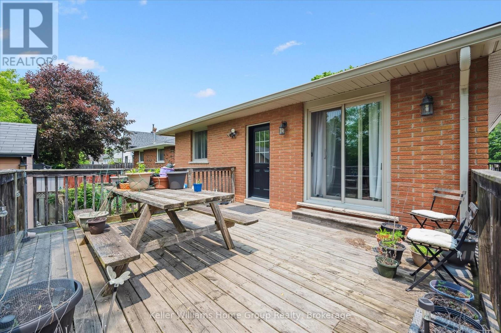 234 Delhi Street, Guelph, Ontario  N1E 4K2 - Photo 32 - X12195327