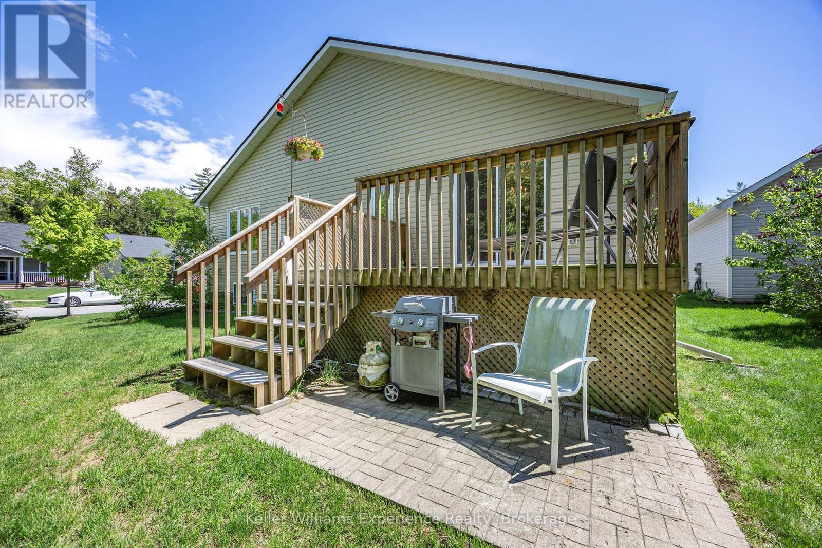 156 Pineridge Gate, Gravenhurst, Ontario  P1P 0A3 - Photo 28 - X12195409