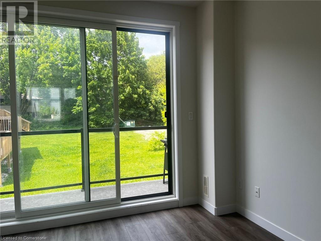 650 Victoria Street S Unit# C, Kitchener, Ontario  N2H 5G1 - Photo 3 - 40737541