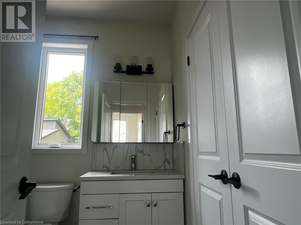 650 Victoria Street S Unit# D, Kitchener, Ontario  N2H 5G1 - Photo 5 - 40737591