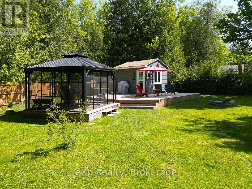35 Cardinal Avenue, South Bruce Peninsula, Ontario  N0H 2T0 - Photo 38 - X12196138