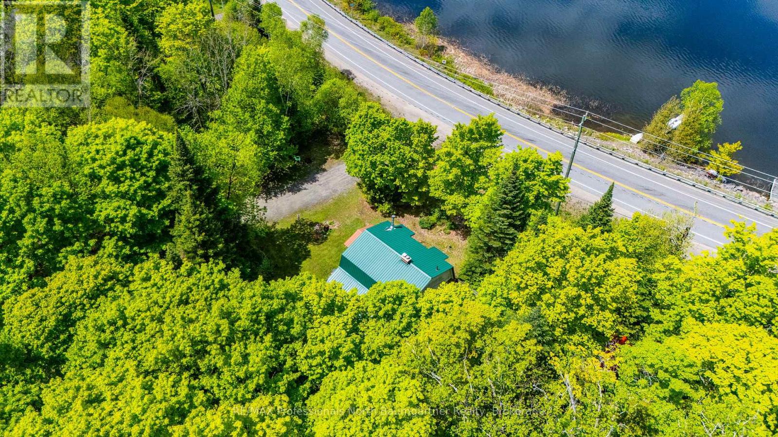 18053 Highway 35, Algonquin Highlands, Ontario  K0M 1J2 - Photo 2 - X12196245
