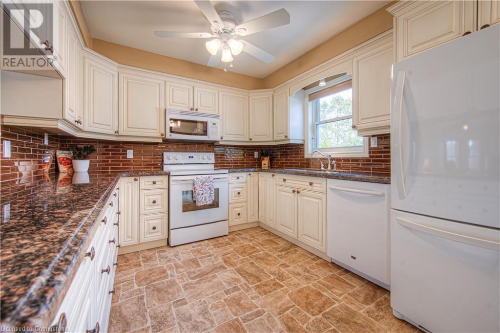 309 Christopher Drive, Cambridge, Ontario  N1P 1A1 - Photo 5 - 40737658