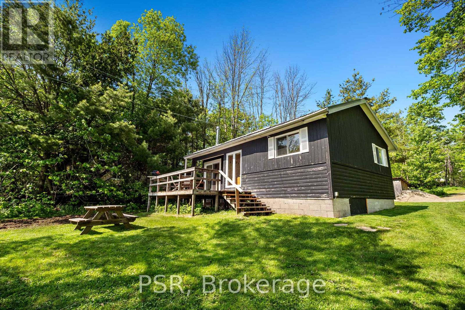 1113 Moon River Road, Muskoka Lakes, Ontario  P0C 1A0 - Photo 31 - X12196985