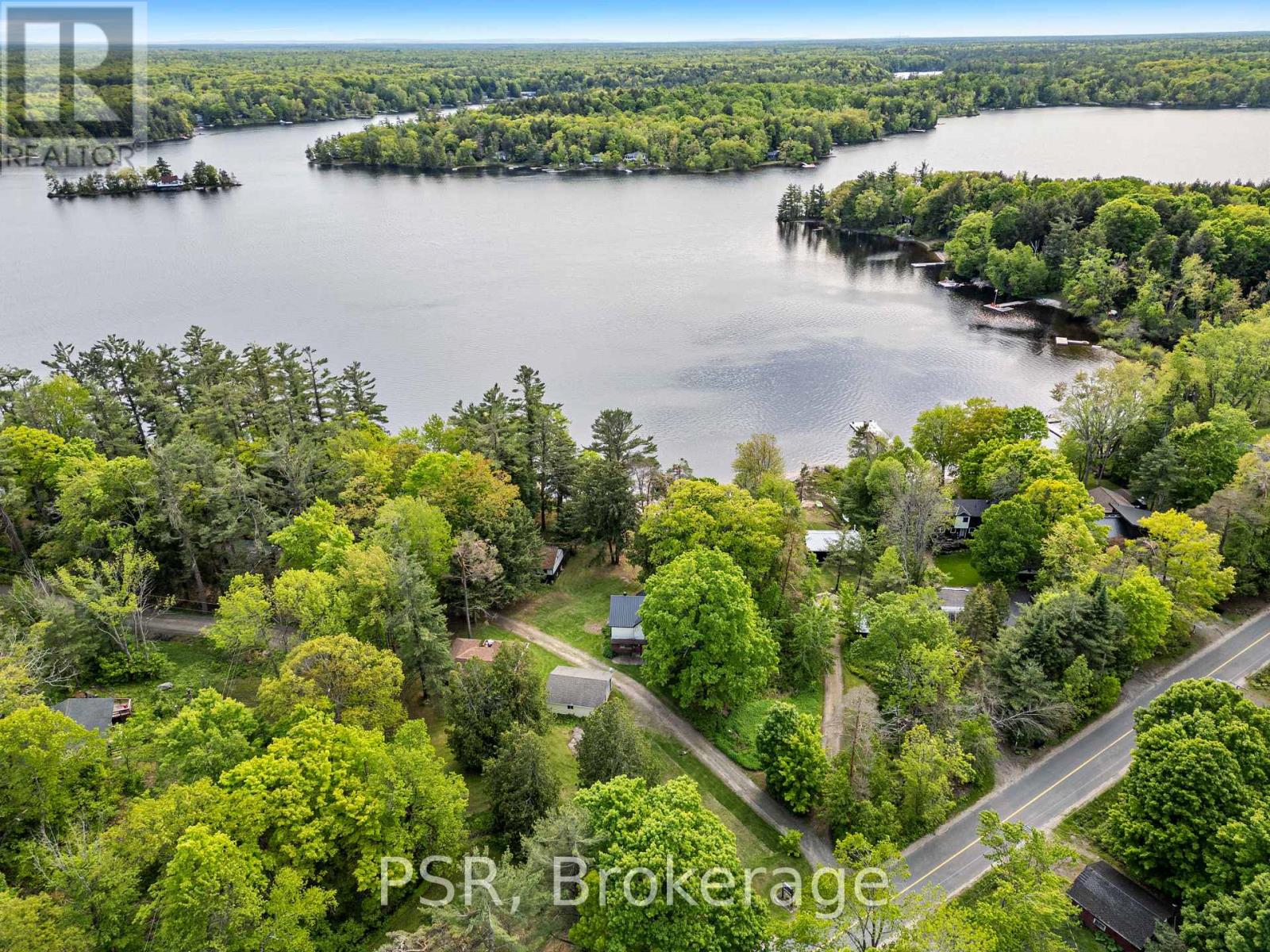 1113 Moon River Road, Muskoka Lakes, Ontario  P0C 1A0 - Photo 4 - X12196985